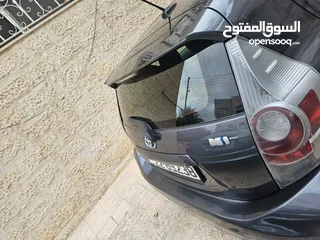  9 تويوتا بريوس C  بحالة جيدة للبيع