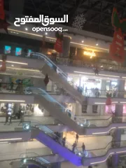  8 محل للايجار في. الطائره. علي الشارع الرئيسي مباشرة