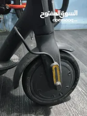  4 Xiaomi MI electric scooter 1S