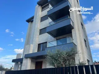  3 شق فاخره للببع في الطيره خلف حلويات العكر