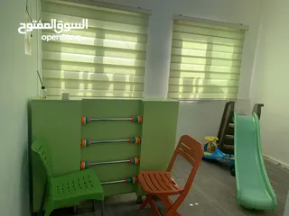  4 أثاث يصلح لروضة