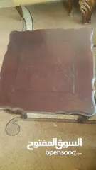  2 طاولات زان نضيف بحاجة إلى دهان فقط ااااااااااااااااااااا