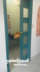  5 غرفة بمركز تجميل للايجار