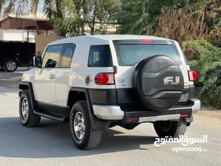  17 Toyota FJ V6 GCC 2008 price 39,500 AED