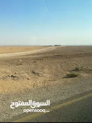 1 3800 م القويرة خلف المطار شارع 30 عند مصنع الفقير