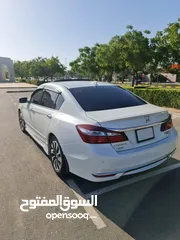  5 Honda Accord Hybrid Touring Full Option 2017/ هوندا أكورد هايبرد فل مواصفات أمريكي