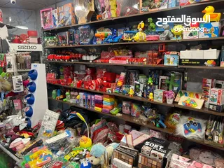  10 مكتبة للبيع في الهاشمي الشمالي منطقة مدارس وسكنية - لعدم التفرغ- اجار منخفض 100 دينار