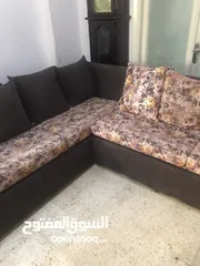  5 طقم كنب قطعتين كبار وقطعة ثنائية نظيف بحالة ممتازة