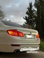  4 BMW 2015 528i