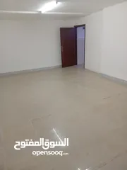  10 شقة للايجار مجددة بالكامل شبه ارضي مدخلين للعرسان