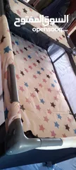  2 تخت بيبي مع مرفقاتو بحالة ممتازة