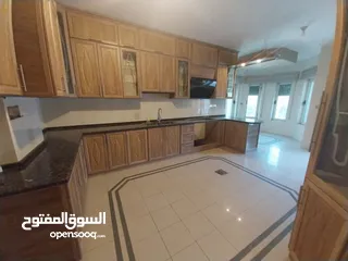  5 شقة غير مفروشة للإيجار ( Property 38846 ) سنوي فقط