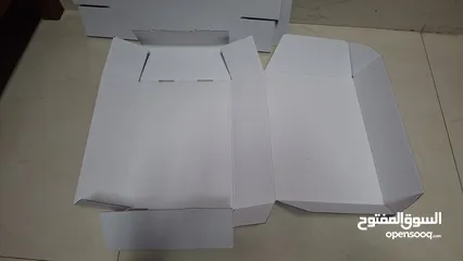  1 Packaging accessories