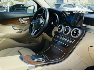  12 Mercedes benz Glc300 model 2021