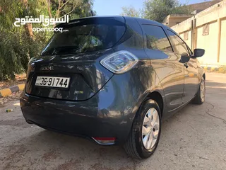  3 رينو ZOE موديل 2018 بحالة الوكالة