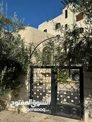  14 فيلا للبيع في جبل الحسين من المالك مباشرة