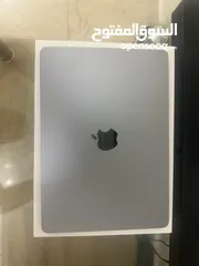  1 MacBook Air 2022 M2