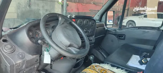  1 باص بضاعه افيكو موديل 2004 شاص طويل مرخص