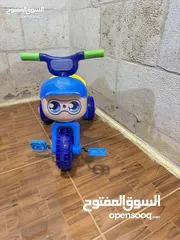  1 بسكليت اطفال لون ازرق استعمال خفيف