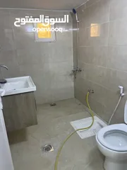  4 للباحثين عن الاستثمار عماره للبيع مؤجره بسعر رائع  او للبدل على عقار مع إمكانيه دفعه واقساط