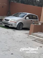  2 سيارة شيفروليه أفيو