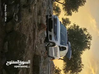  3 تيجوان  مميز.   دفع رباعي بانزين بحاله الوكاله محرك جير عالفحص ولا دقه عداد قليل.