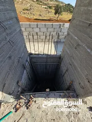  8 قطعة ارض مع بيت للبيع