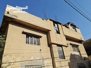  9 شقه للبيع  في منطقة عوجان /حي الظاهرية بمساحة 165 يحتاج بعض الترميمات