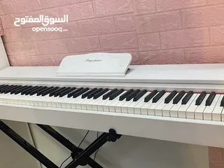  1 بيانو من شركة عراق بيانو ‏Digital piano