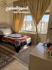  5 شقة مميزة للبيع في الجاردنز طابق ثالث 200م تشطيب سوبر ديلوكس بسعر مغري