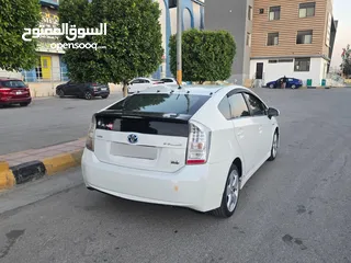  5 تويوتا بريوس 2012  للبيع كاش