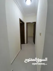  13 للايجار شقه مميزه سوبر ديلوكس تتكون من3نوم مع الماستر2حمامات صاله صالون مطبخ بلكون والموقع بالتفاصيل