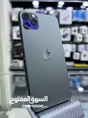 4 Used iPhone 11 Pro Max (256) GB  ايفون 11 برو ماكس مستعمل بحالة ممتازة  غير مفتوح او مصلح ابدا (^_^)