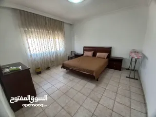  7 شقة مفروشة للإيجار 190م2 ( Property 17856 )