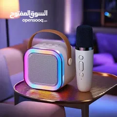  1 الة كاريوكي صغيرةمع 2 ميكروفون لاسلكي    مكبر صوت نقي جدا وبأقل الأسعار