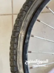 7 بسكليت قليل الاستعمال ما فيه بدالات والعجلات منفسة للبيع