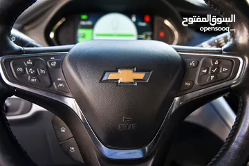  18 Chevrolet Bolt Premier 2017 كلين تايتل