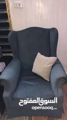  6 كنب خمس مقاعد وكورنر 11 مقعد بس