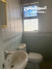  3 عيادة عدد 2 مفتوحين على بعض للبيع في الخالدي - REF : 45011