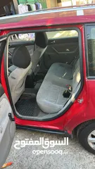  10 بسات استيشن