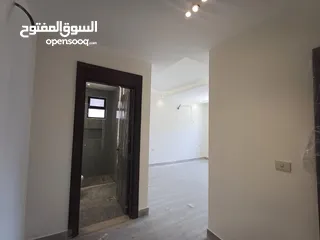  12 شقة فاخرة لم تسكن