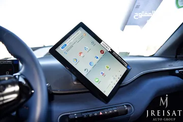  5 بي واي دي سيغول كهربائية بالكامل متوفر باللونين الاسود والبيج 2024 BYD Seagull EV