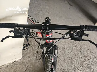  3 بسكليت، دراجة هوائية