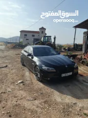  1 بي ام دبليو 523i  للبيع