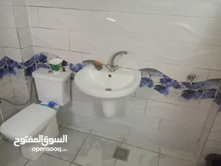  4 شقة للايجار