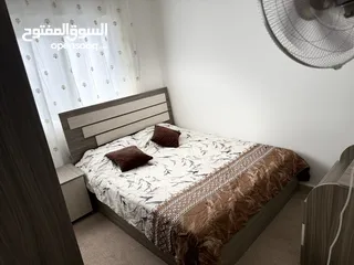  15 شقه مفروشه للايجار خلف المستشفى التخصصي اربد
