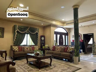  2 للبيع فيلا بناء شخصي في مدينة حمد الدوار العاشر قريبة من الخدمات والمدارس وحديقة الروضة