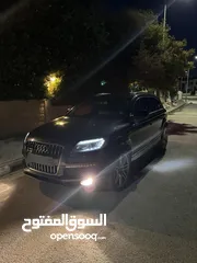  9 Audi Q7 in excellent condition no accidents