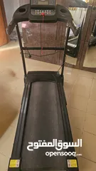  4 Treadmill with weight of 100kg and HP 1.5 motor