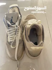  2 احذيه نايك مستعمله بحاله الوكاله Nike shoes